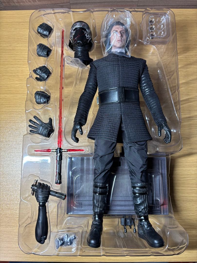 ホットトイズ スター・ウォーズ カイロ・レン スカイウォーカーの夜明け