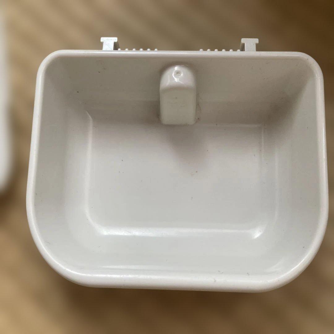 ミニマルランド うさぎの安心オートフィーダー 自動給餌器　小動物うさぎ