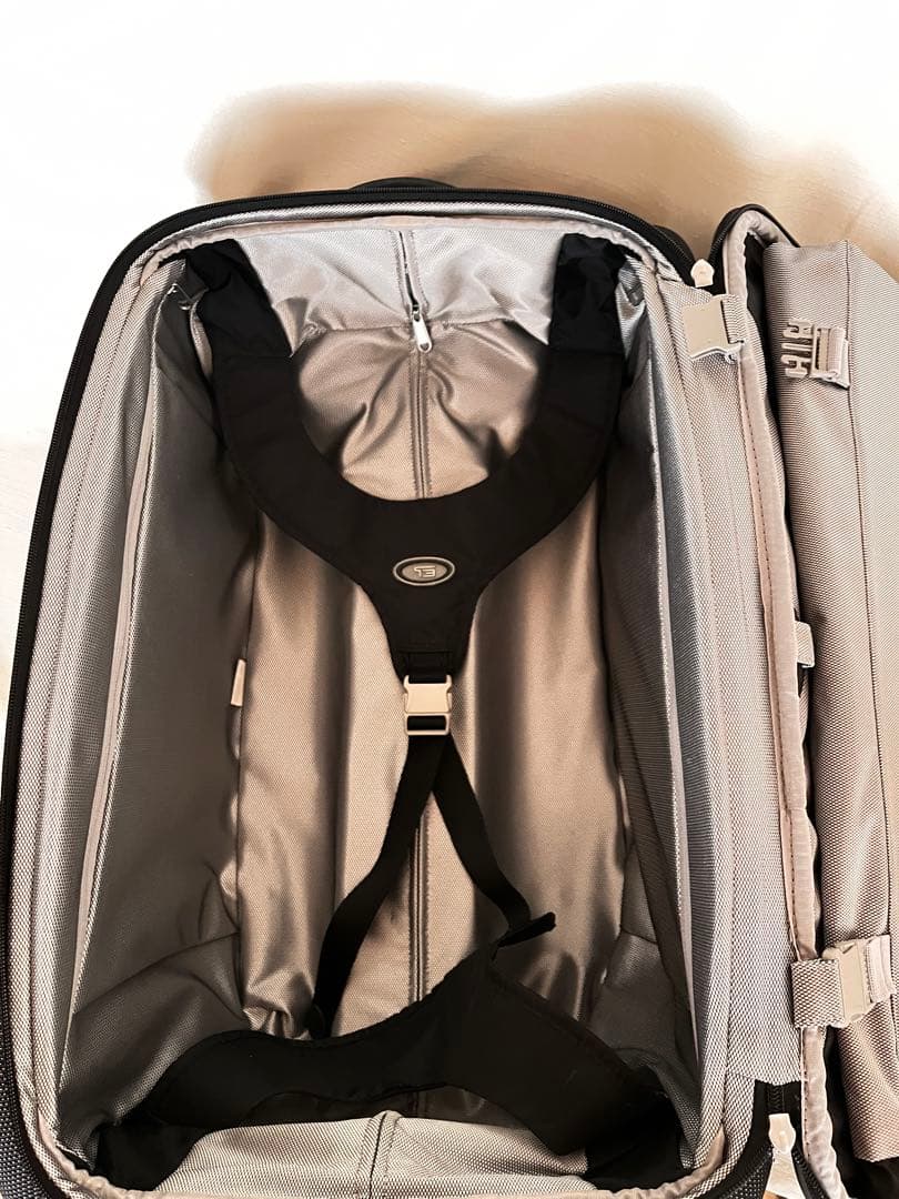 TUMI ブラック キャリーカート トゥミ キャリーケース ビジネスバッグ 旅行