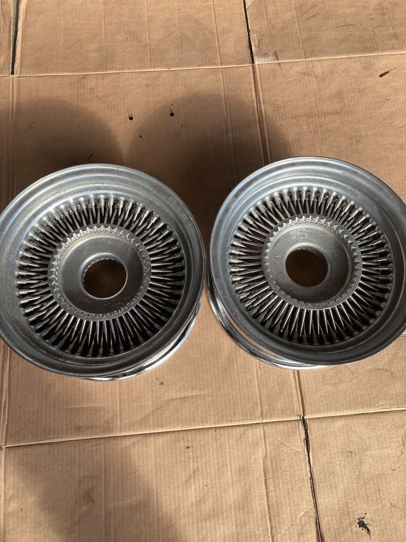 ワイヤーホイール　送料込み！！