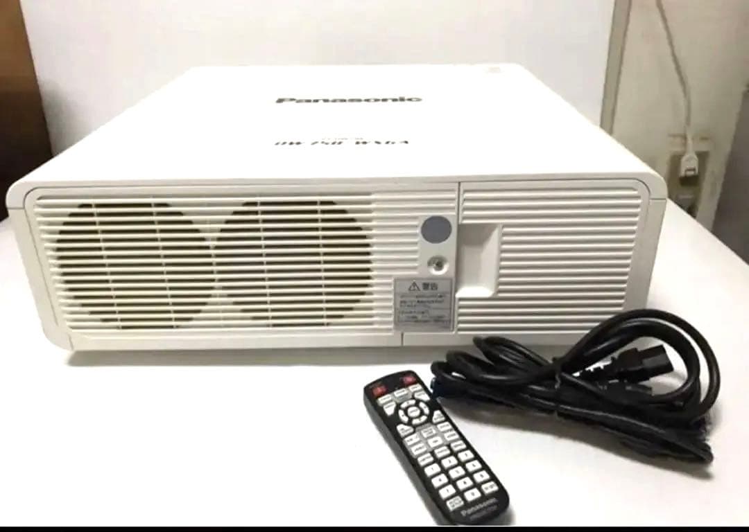 Panasonic PT-DW750JW 高輝度 7000ルーメン 新品ランプ