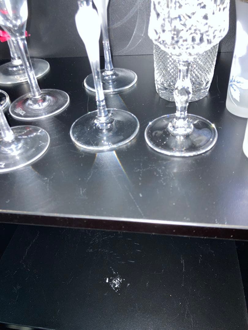 飾り棚　オーダー家具　マットなブラック　美品　ガラス彫刻