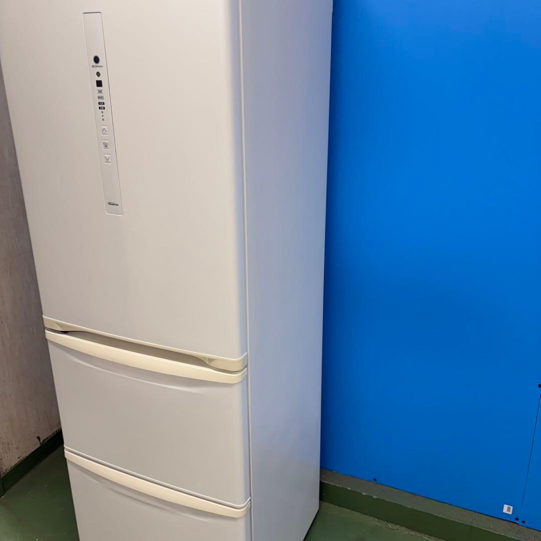 700 パナソニック　大型冷蔵庫　3ドア　300L強　左開き　自動製氷　ホワイト