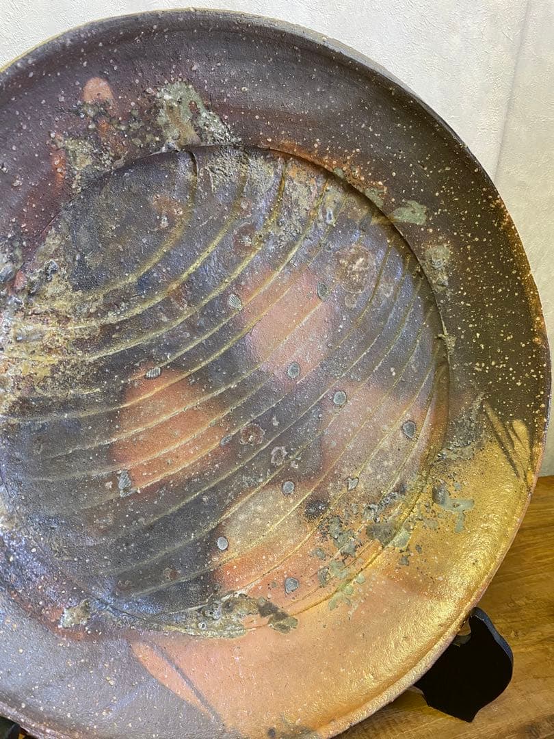 備前焼　大皿　飾り皿　皿立て付　焼物　食器　骨董　置物