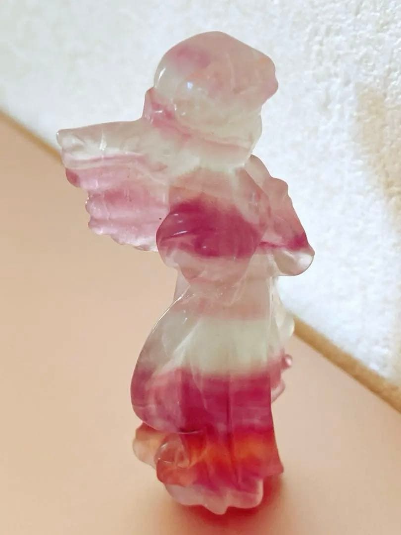 天使の力を信じる者へ　撫でるお守り天然石6〜6.5㎝　一点もの