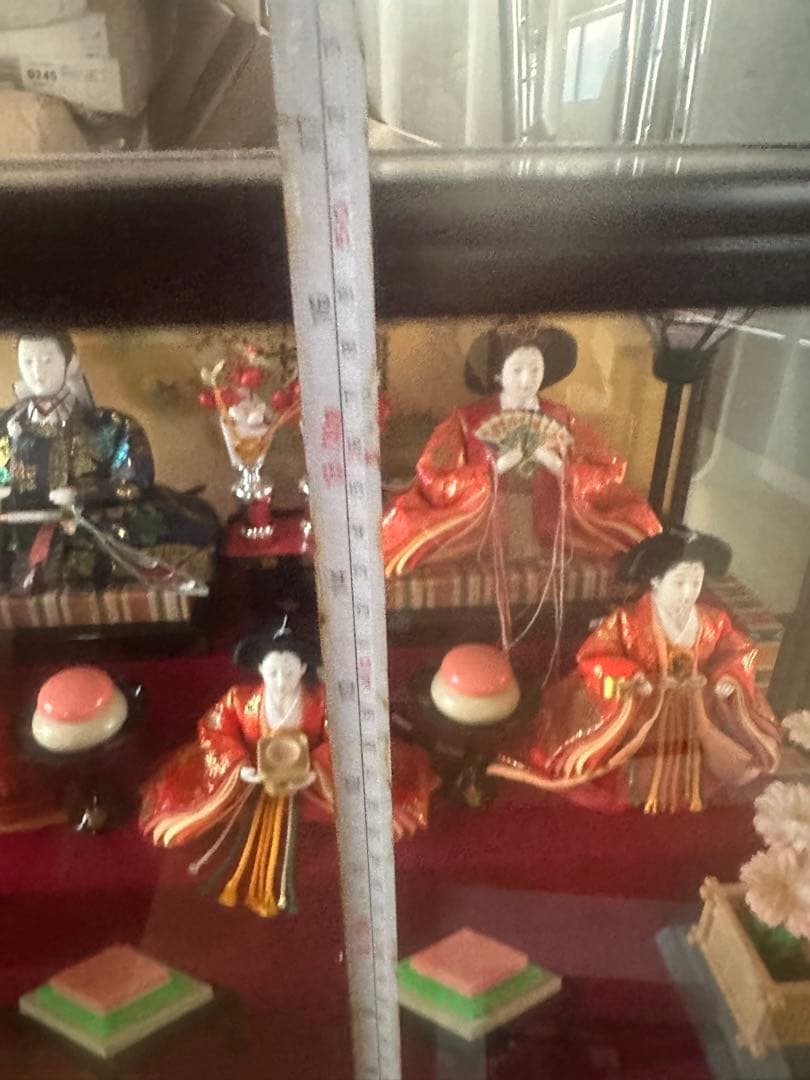 高級ガラスケース入 雛人形 五人飾り 本金調屏風付 伝統美漂う逸品