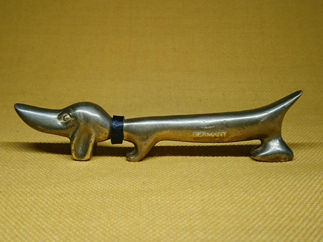 ビンテージ　犬　銅製　ドイツ　置物　インテリア　工芸品　美術品　A2711