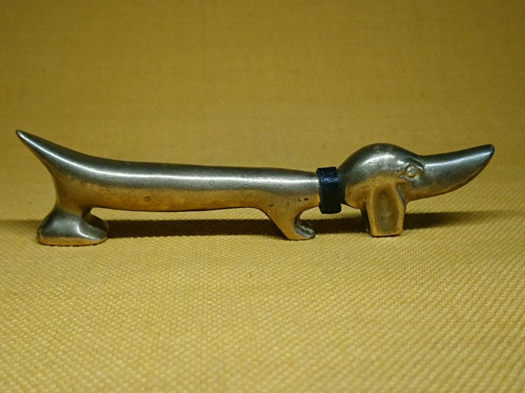 ビンテージ　犬　銅製　ドイツ　置物　インテリア　工芸品　美術品　A2711