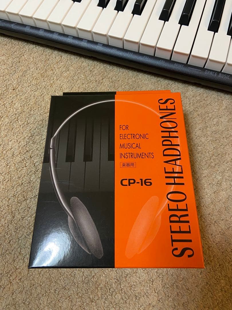 CASIO 電子キーボード 譜面台付き