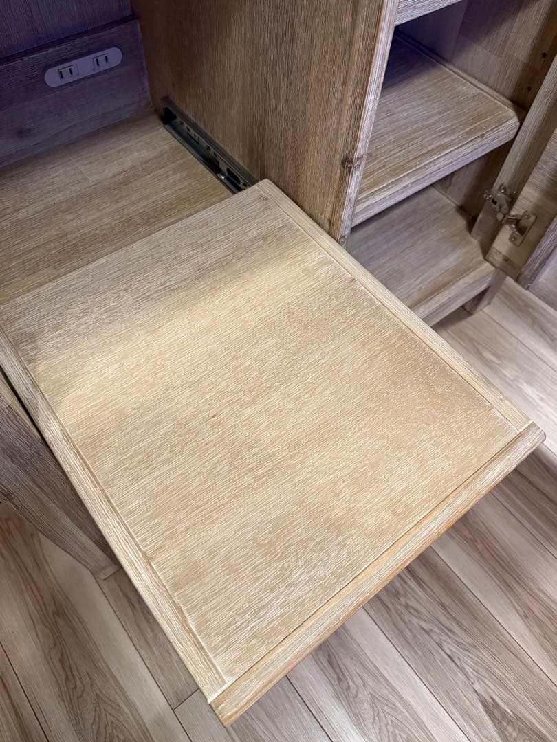 t*o様 unico MANOA(マノア) キャビネット