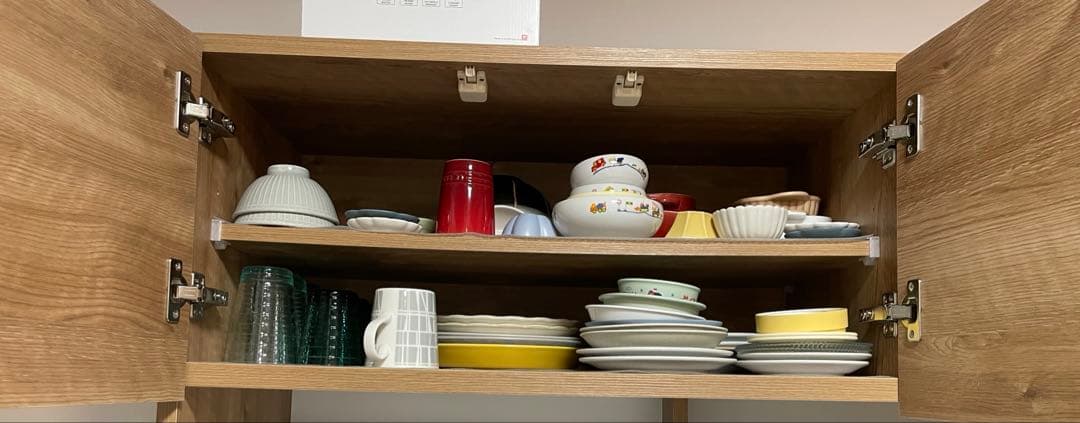 送料込みLOWYA食器棚 幅120