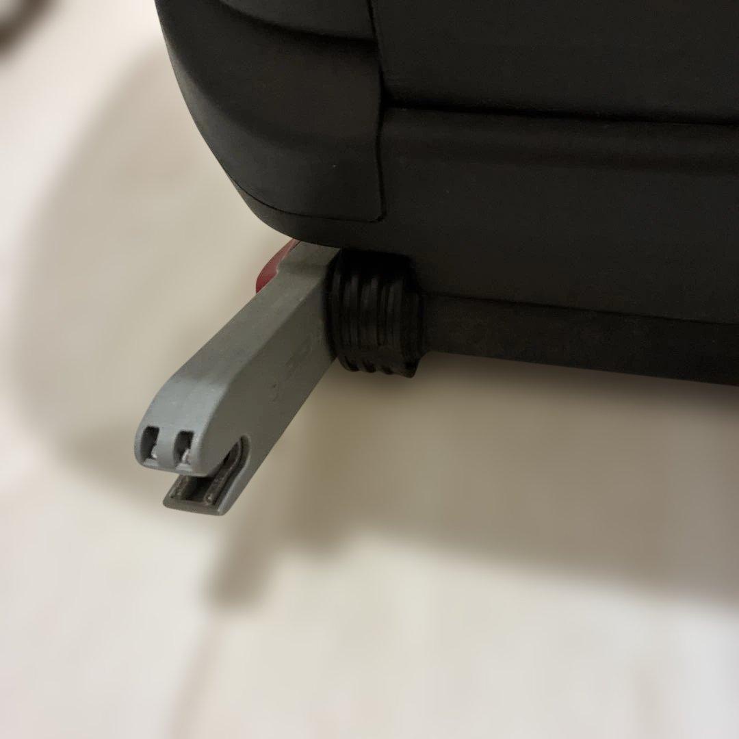 AMG メルセデス車用チャイルドシート ブラック/レッド