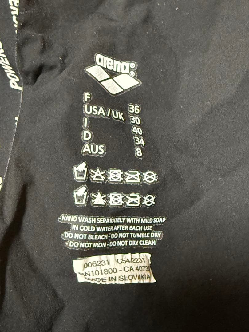 美品　アリーナ　高速水着　競泳水着　パワースキンカーボンエアー2 M