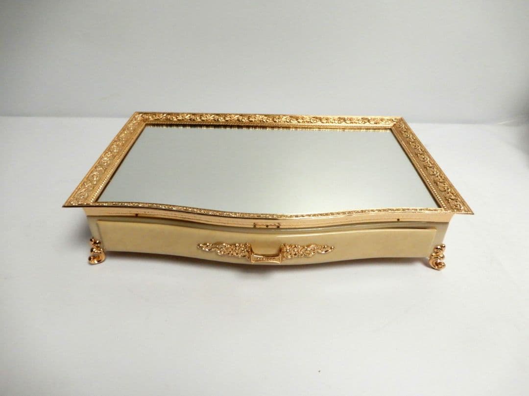 【美品】資生堂 花椿会記念品 ファンタジードレッサー プリオール