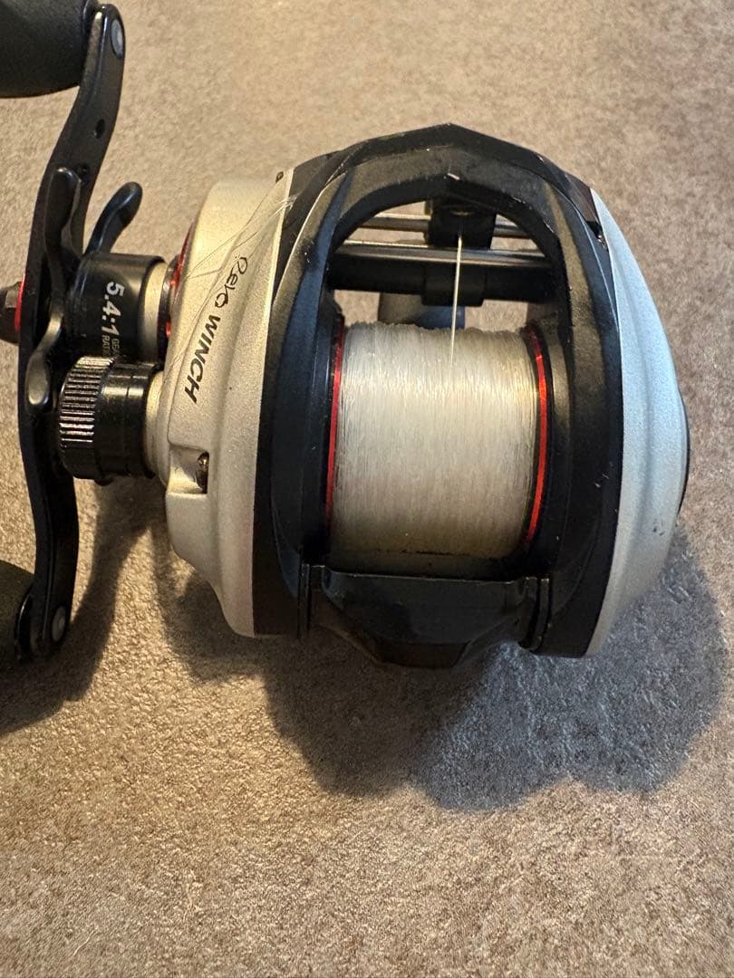 アブレボウィンチ　Abu Garcia REVO WINCH