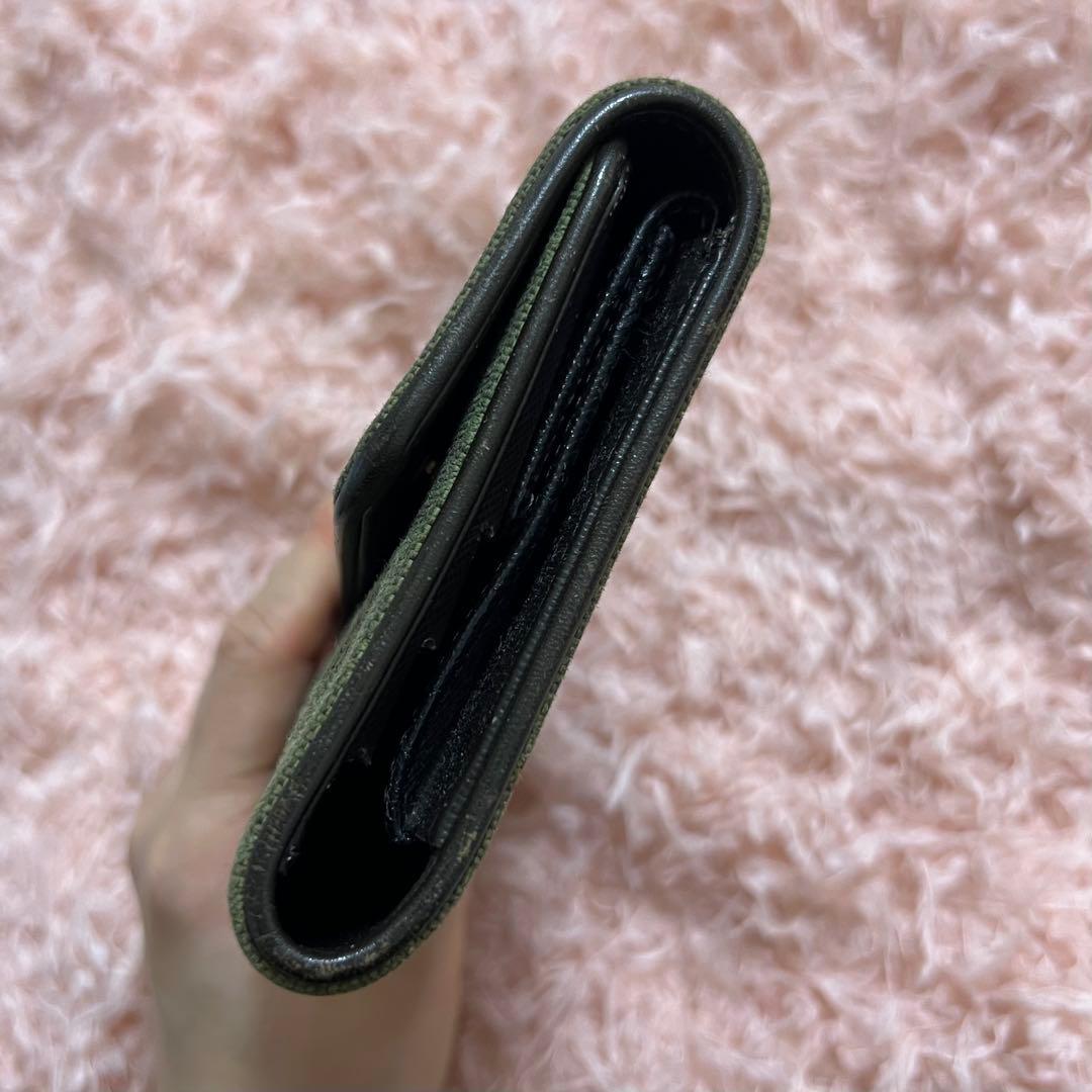 ルイヴィトン　財布　ポルトトレゾール　インターナショナル モノグラム　カーキ