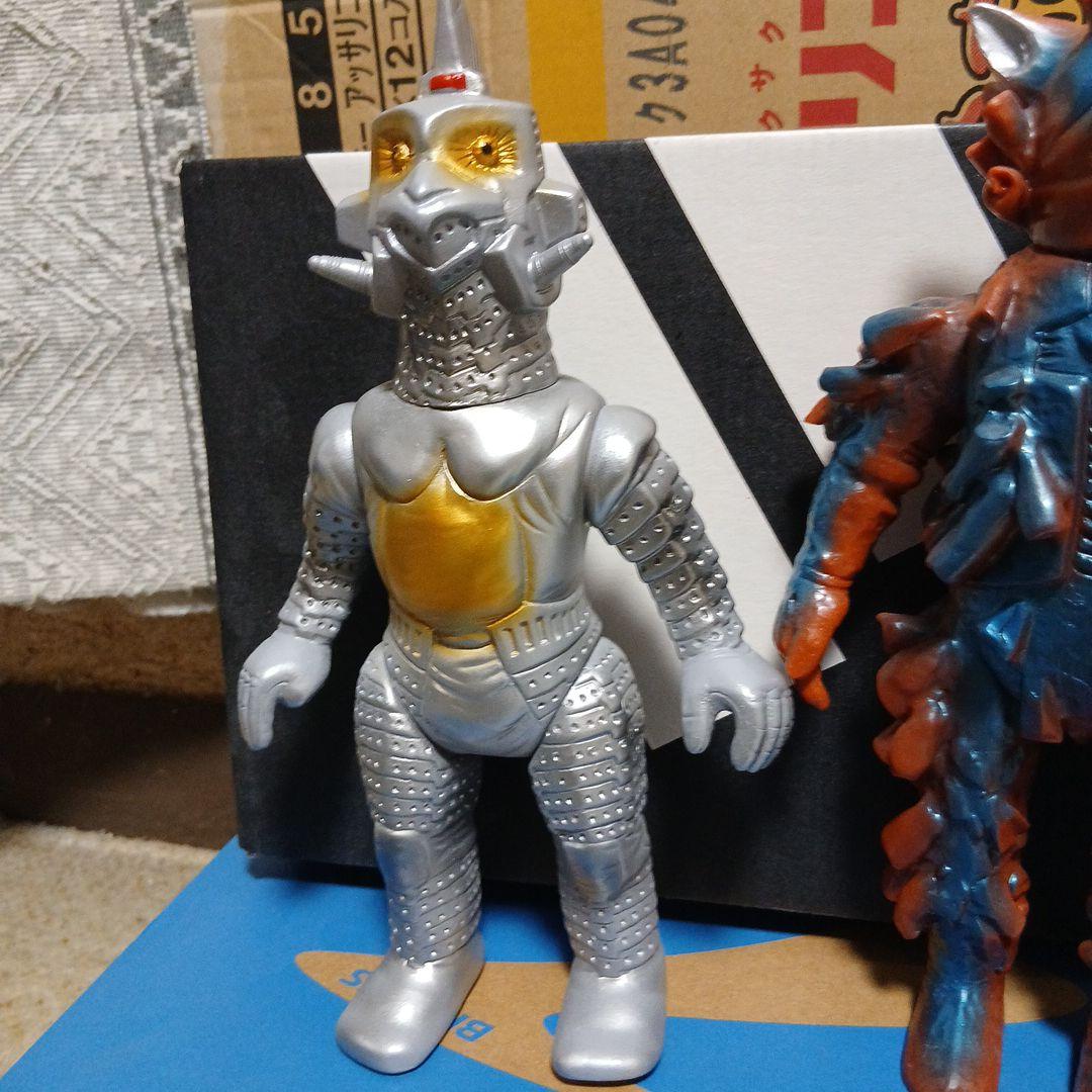 ブルマァク復刻　ウインダム　プラチク星人　2体セット