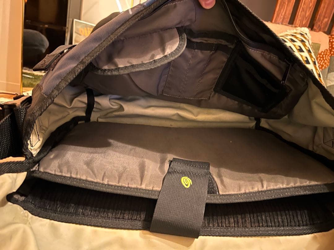 timbuk2 メッセンジャーバッグ　ネイビー