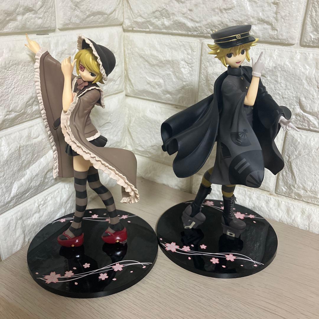 千本桜feat.初音ミク　1/8スケールフィギュア　鏡音鈴&鏡音練