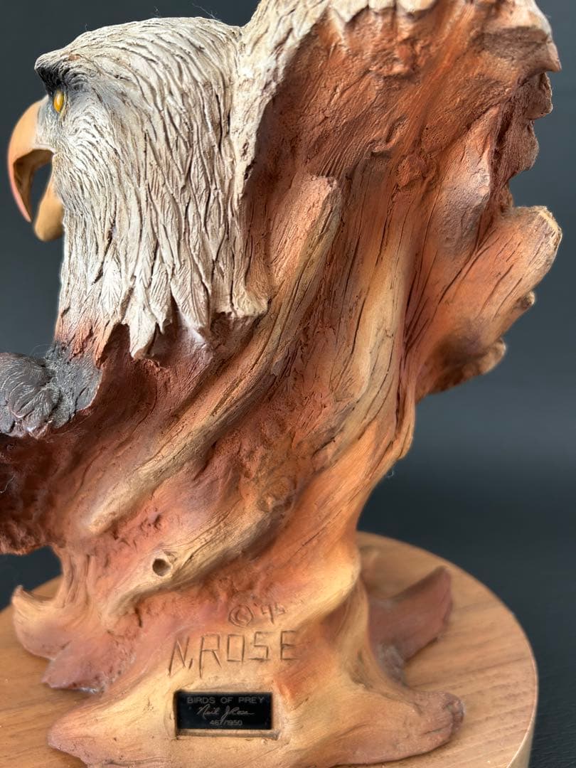 置物 Neil Rose BIRDS OF PREY Resin Sculpture