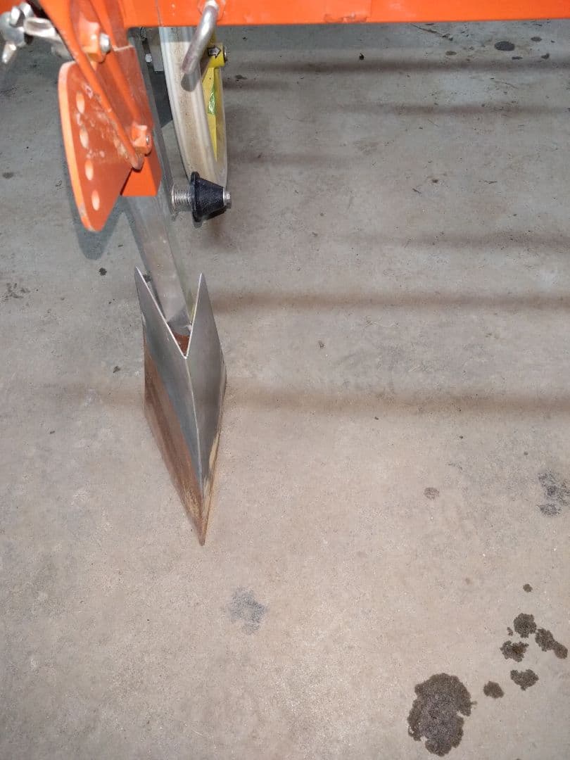 アグリテクノ矢崎　MR3 マルチャー　家庭菜園マルチ敷き　手動機械