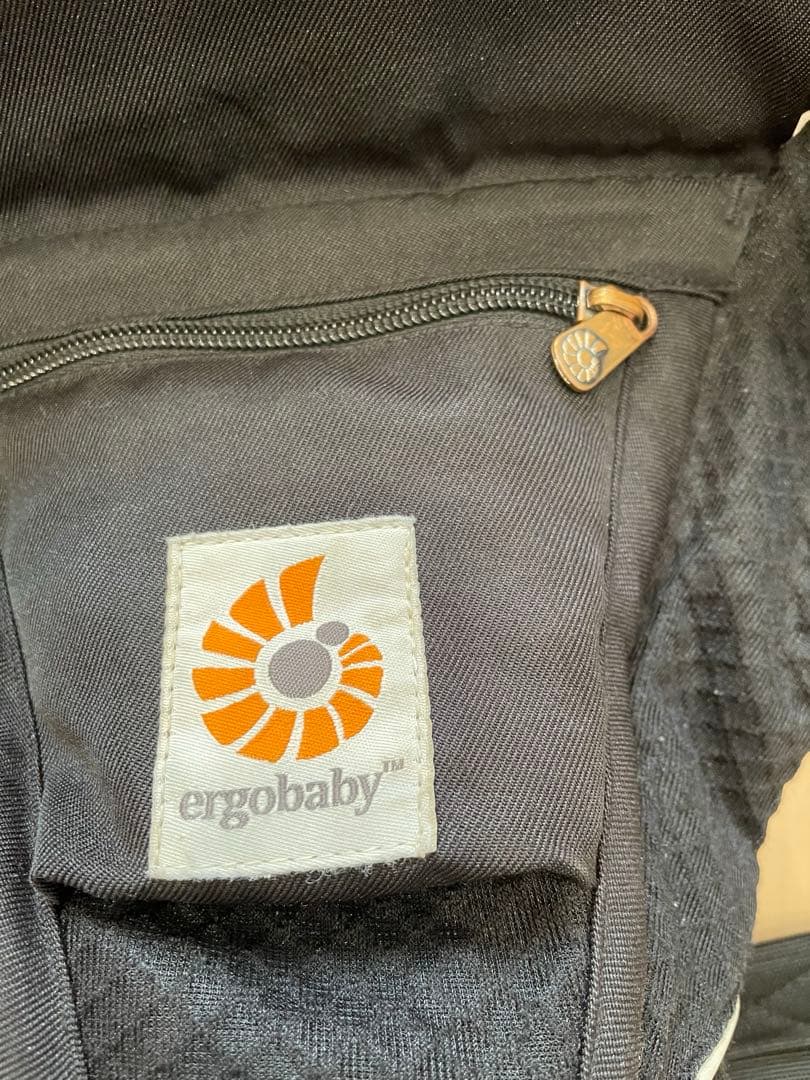 エルゴ　オムニブリーズ　ブラック