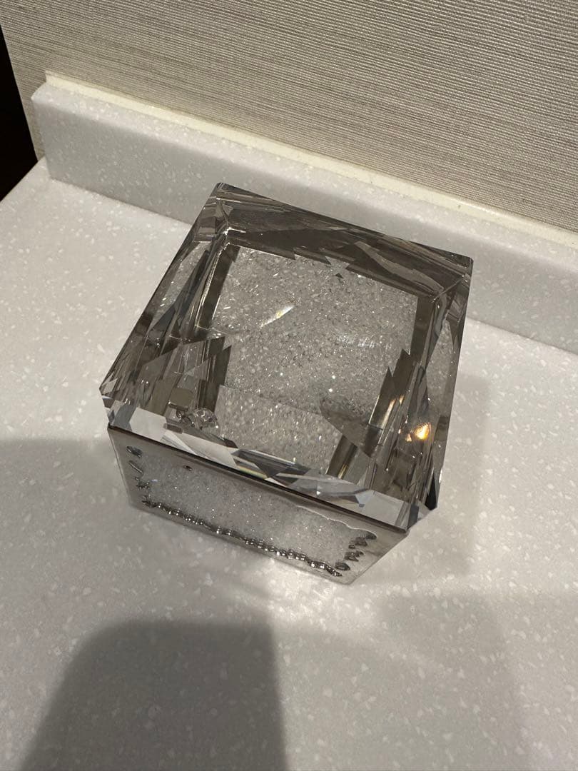 スワロフスキー　小物入れ　ぶどう　オブジェ　置物　ガラス