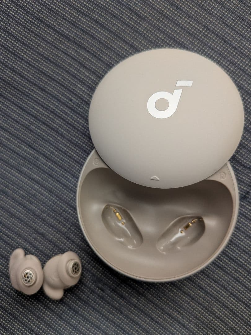 イヤホン Anker Sleep A20