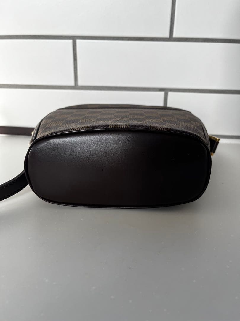 Louis Vuitton ダミエ・ショルダーバッグ