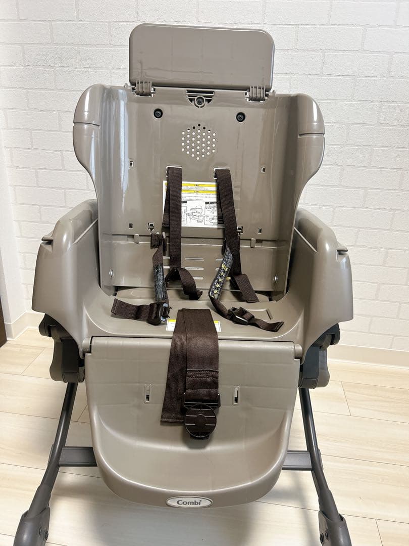 【Combi】ネムリラ オートスウィング(ハイローチェア)