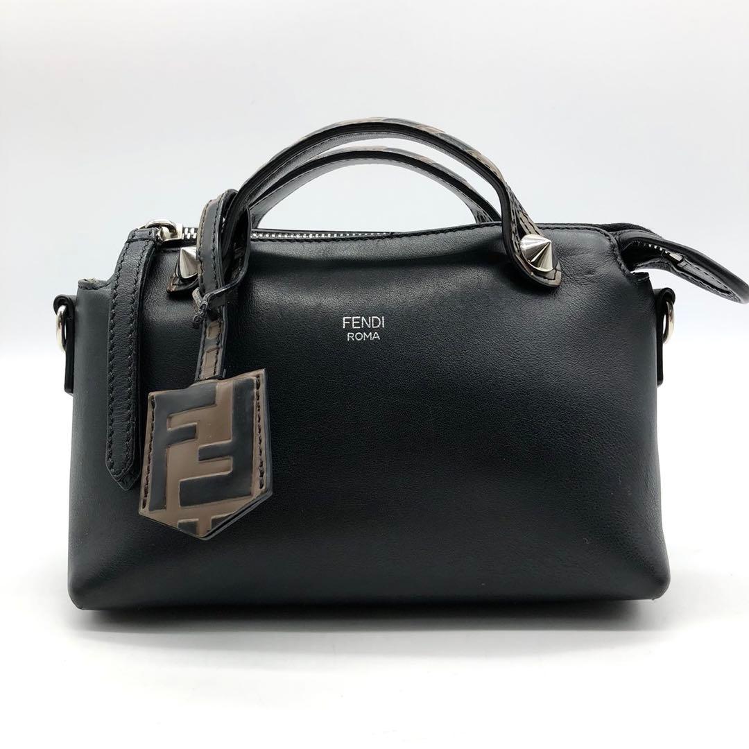 ✨美品✨フェンディ ハンドバッグ ミニ バイザウェイ 2way ズッカ レザー