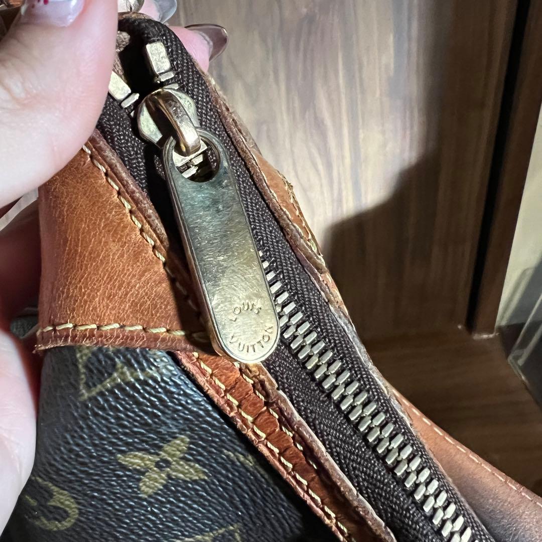 LOUIS VUITTON 「THAMES」ショルダーバッグ モノグラム