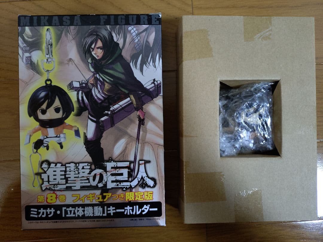 進撃の巨人　コミック　1−34巻　全巻セット限定版　未開封あり