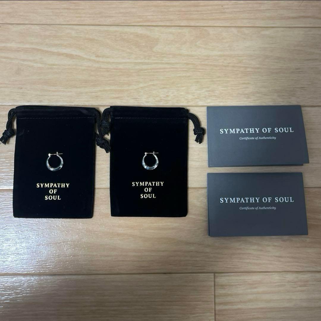 SYMPATHY OF SOUL ムーンフープピアス - M -