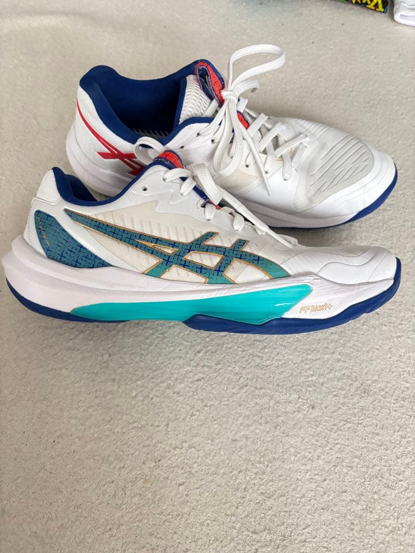 バレーボールシューズ asics スカイエリートff3