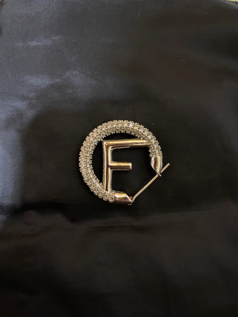 FENDI エフピース ピアス(片耳用)