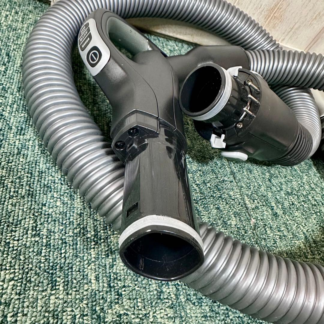 エレクトロラックス エルゴスリー オート 紙パック式 掃除機 EET530SO