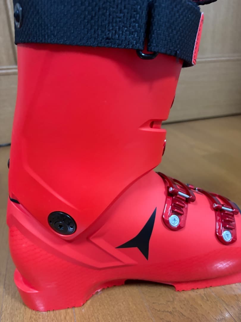 ATOMIC REDSTER WORLD CUP 110 スキーブーツ