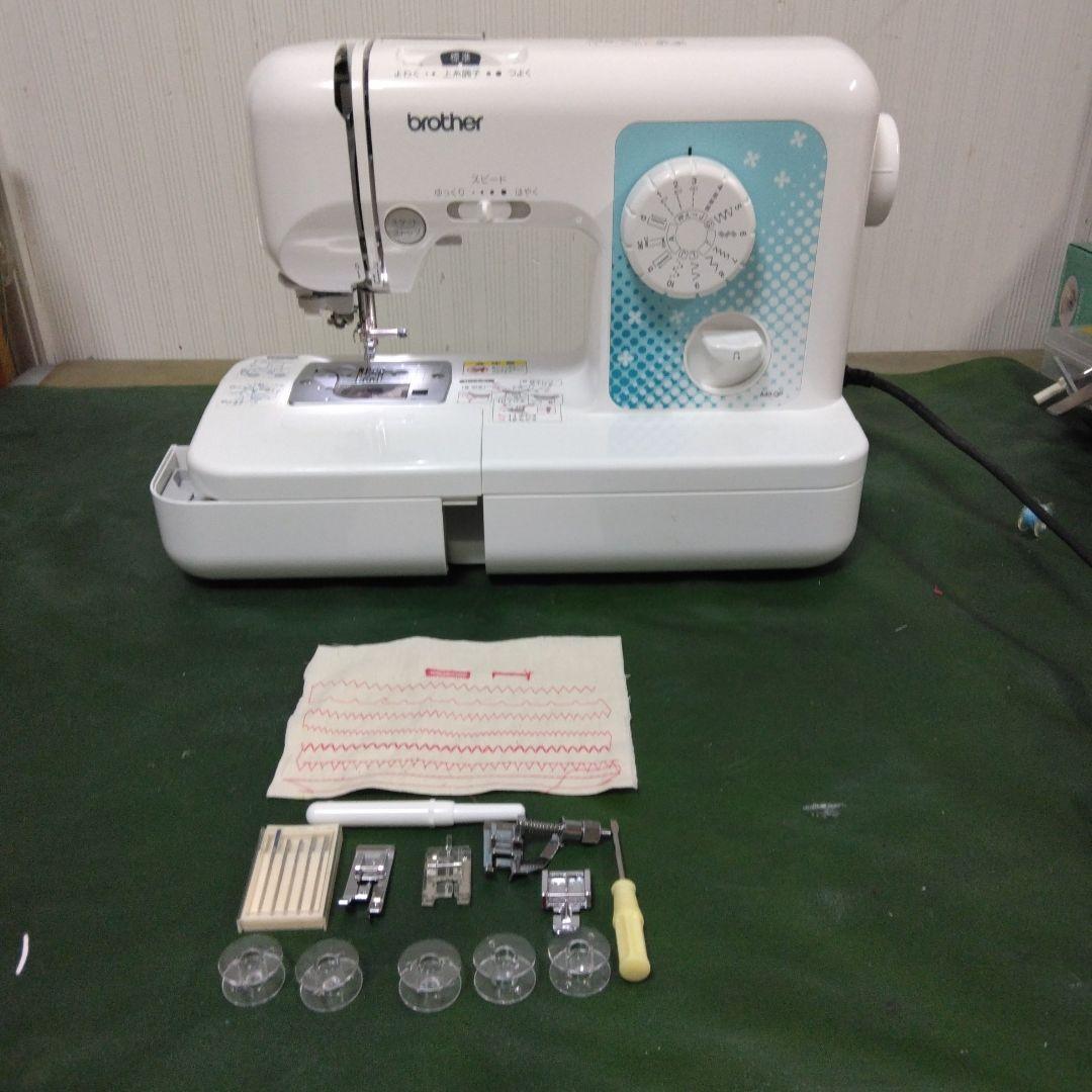 ブラザーミシンA40-QP美品。