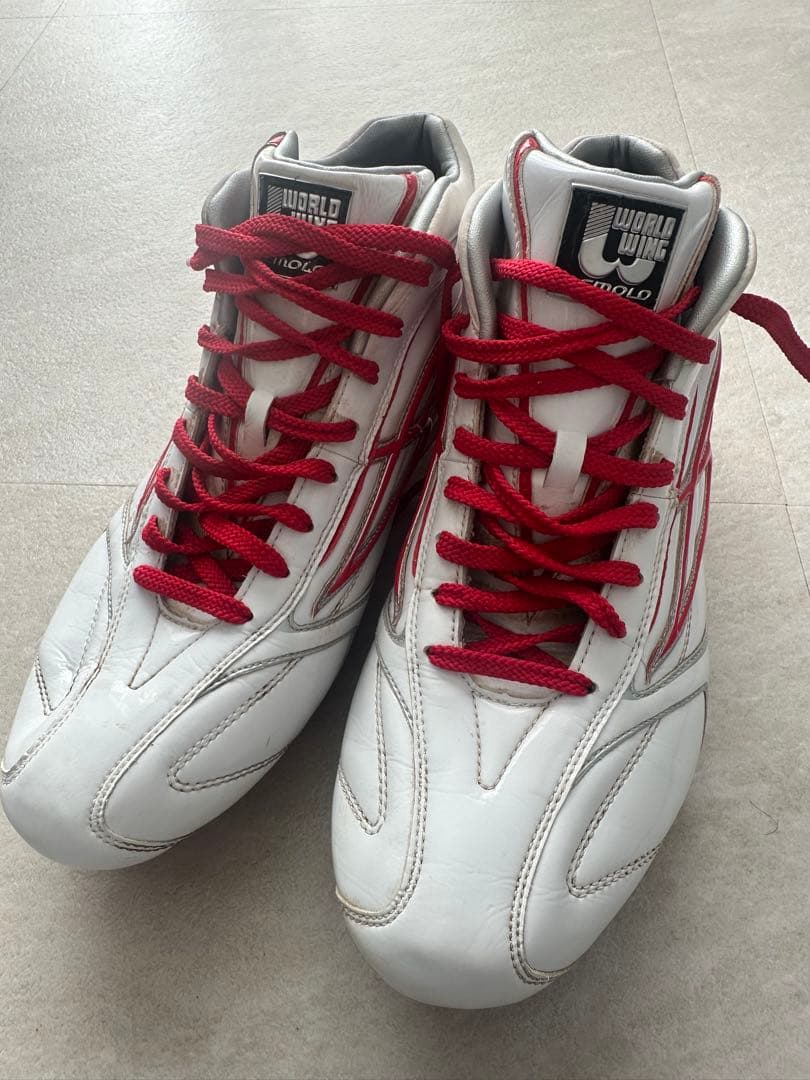 ビモロ スパイク ホワイト/レッド 26cm