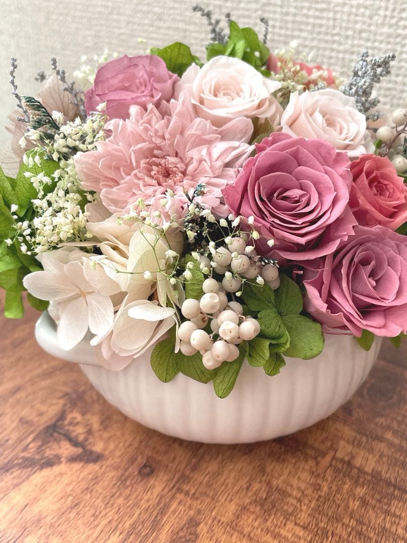 ＊*..華やぎあるローズアレンジ..＊°..ナチュラルインテリア　お花の贈り物