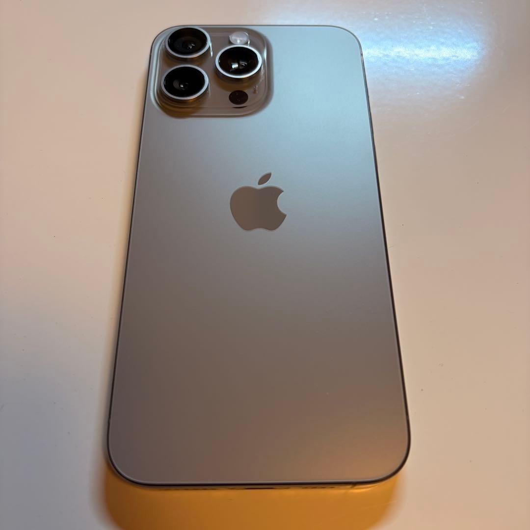 【訳あり】iPhone15promax 512GB おまけ付き