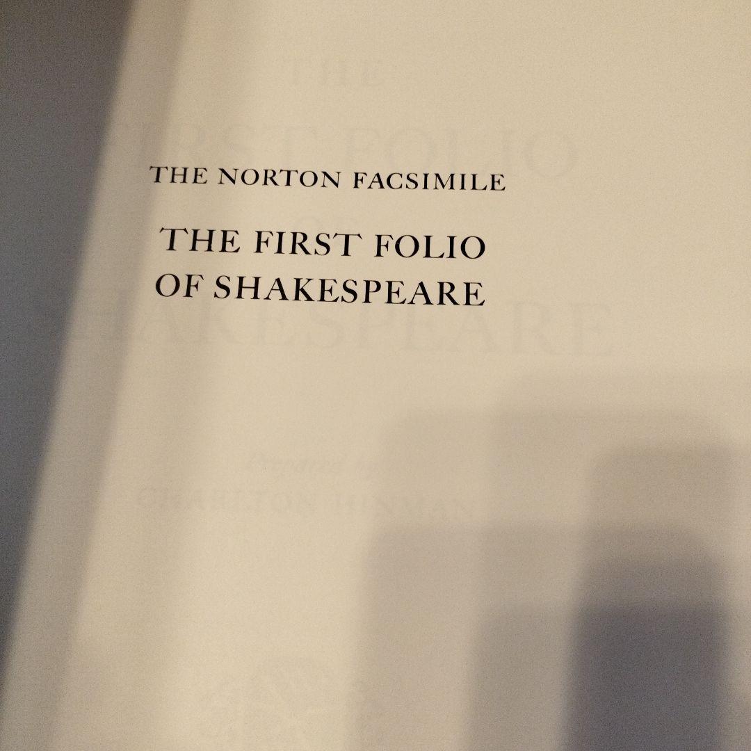 洋書 THE FIRST FOLIO OF SHAKESPEARE