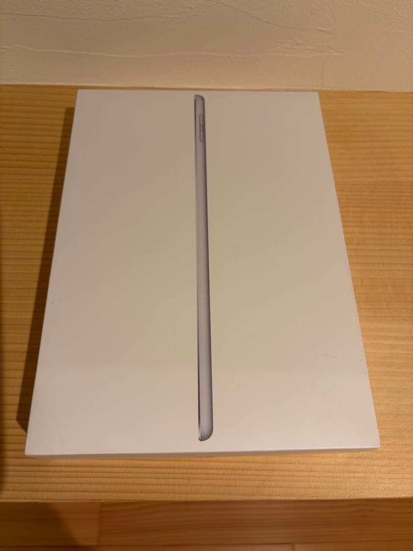 【美品】Apple iPad (第6世代) バッテリー100%シルバー本体箱付き