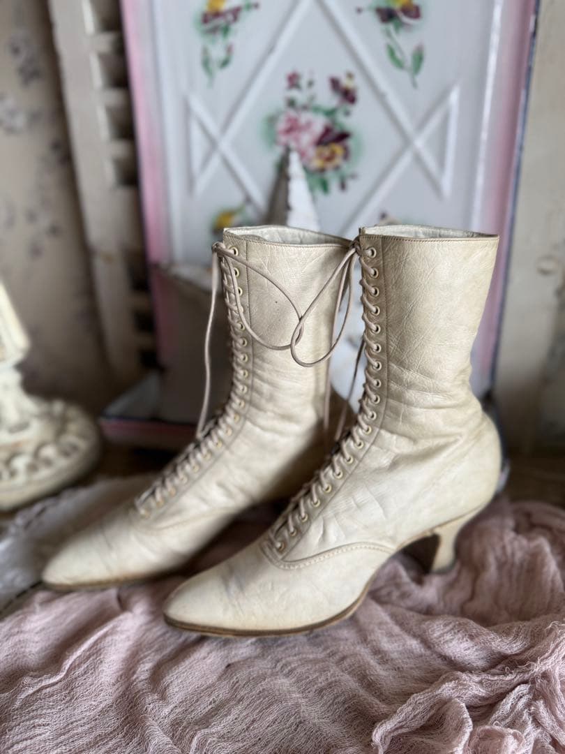 フランスアンティークヴィクトリアンレースアップウェディングレザーブーツシューズ