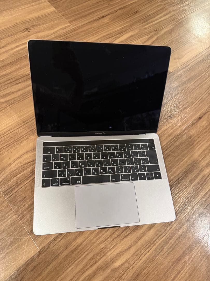 MacBook Pro 13インチ　シルバースペースグレイ