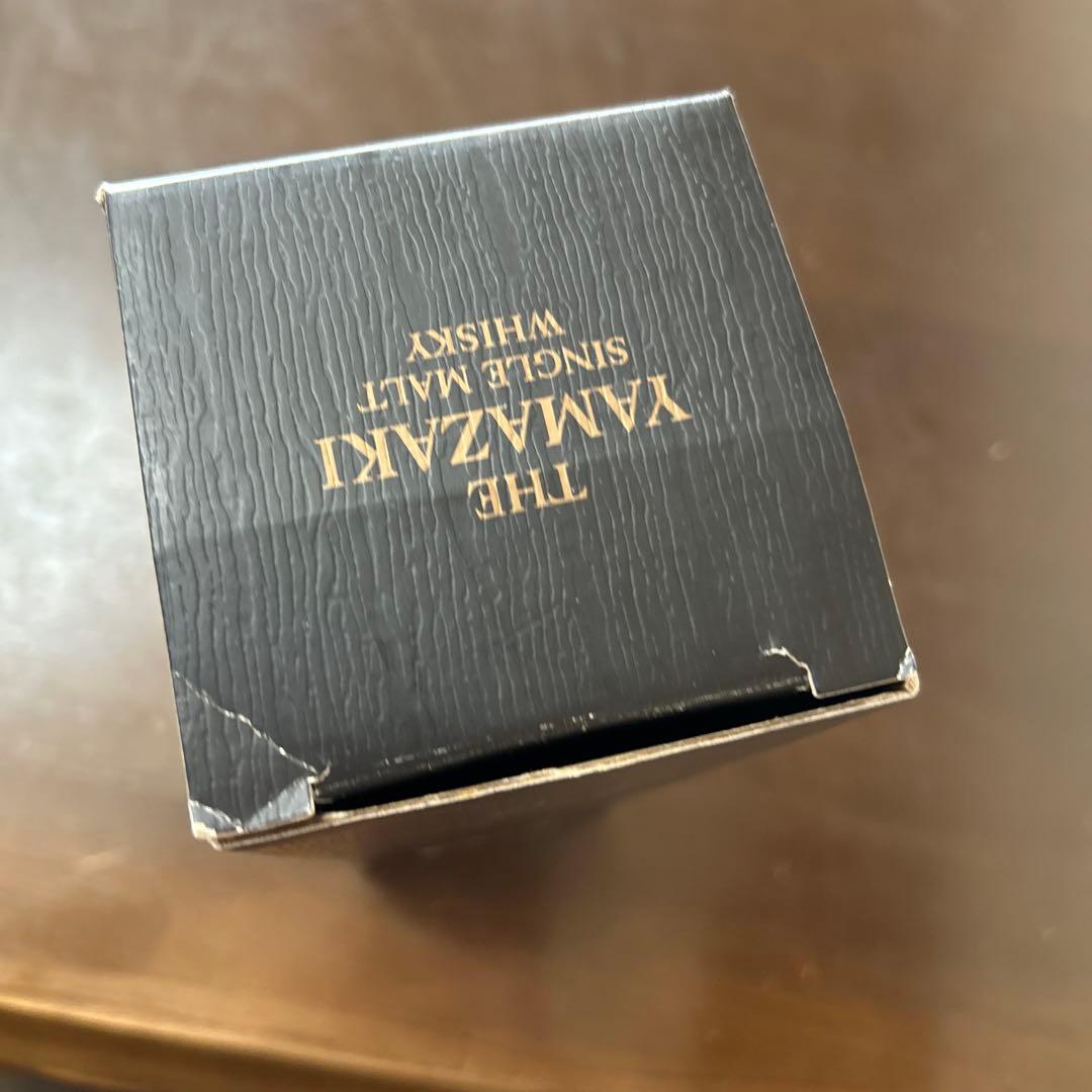 山崎 18年 シングルモルトウイスキーから瓶