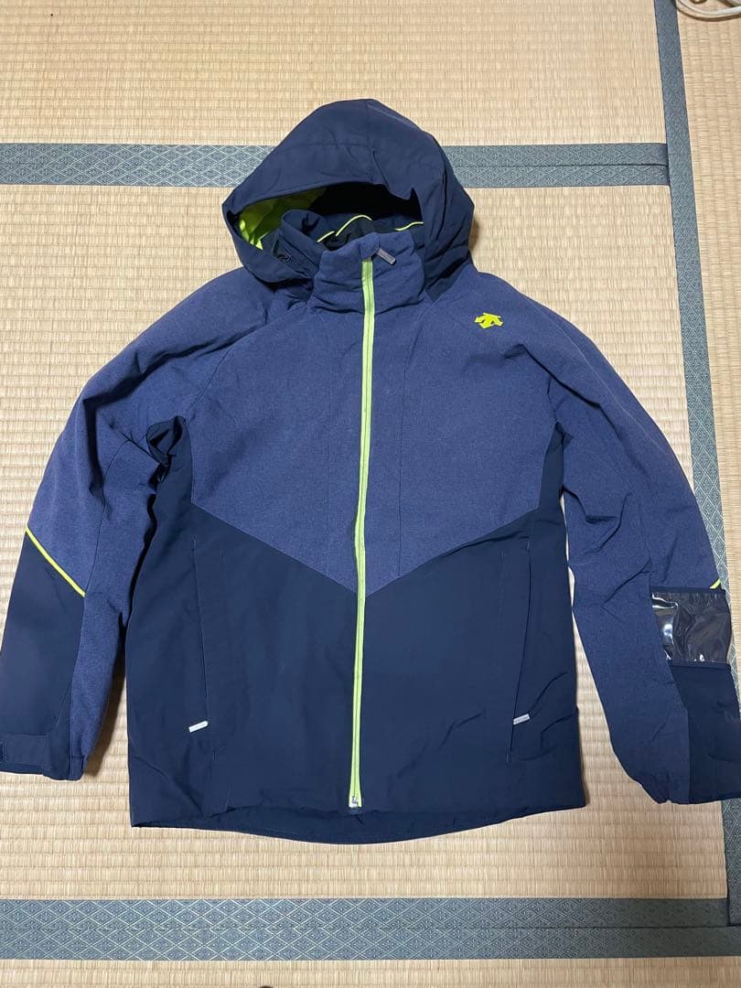 デサントスキーウェア　ファブリス　スキーパンツ　Mサイズ