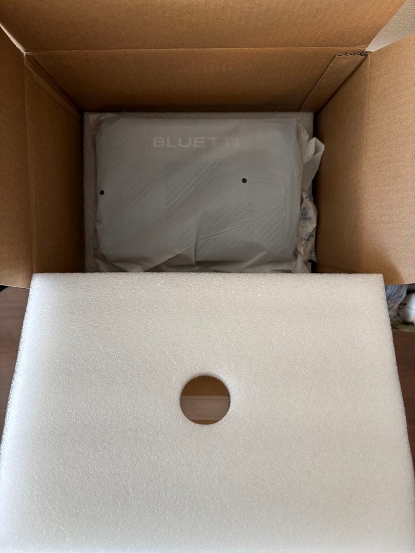 新品・付属品あり　BLUETTI CHARGER 2 DC-DC Charger