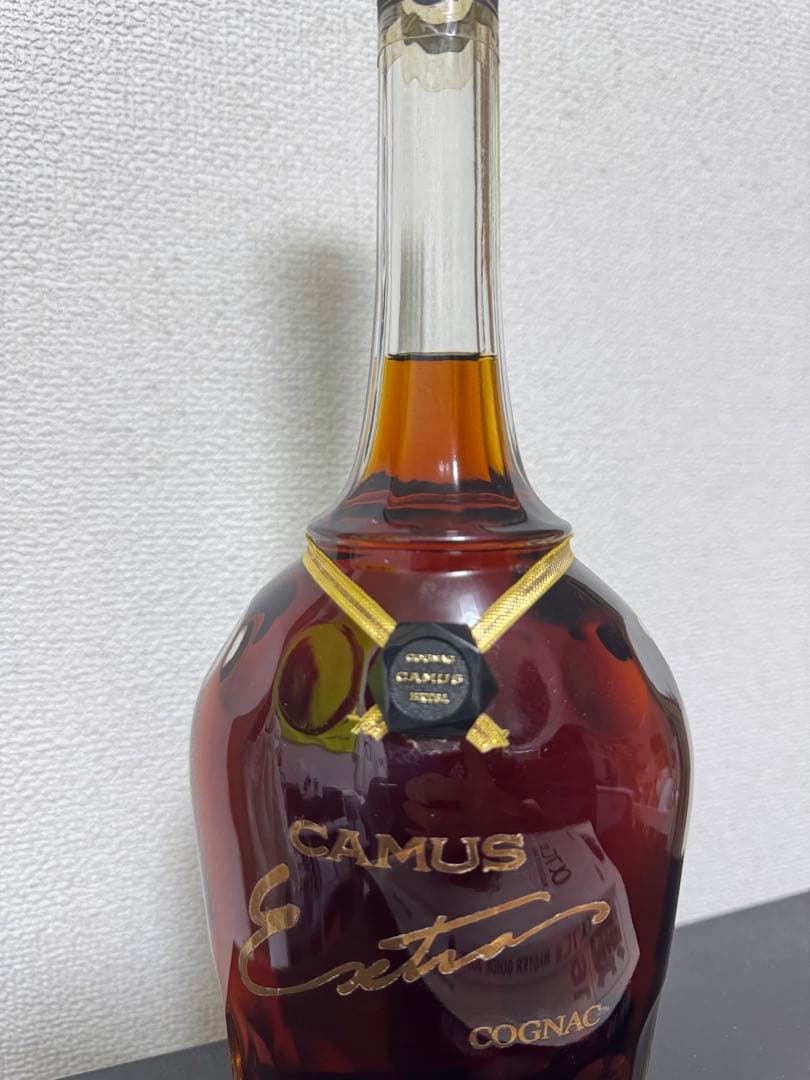 CAMUS（カミュ）エクストラ ロングネック 40％ 700ml